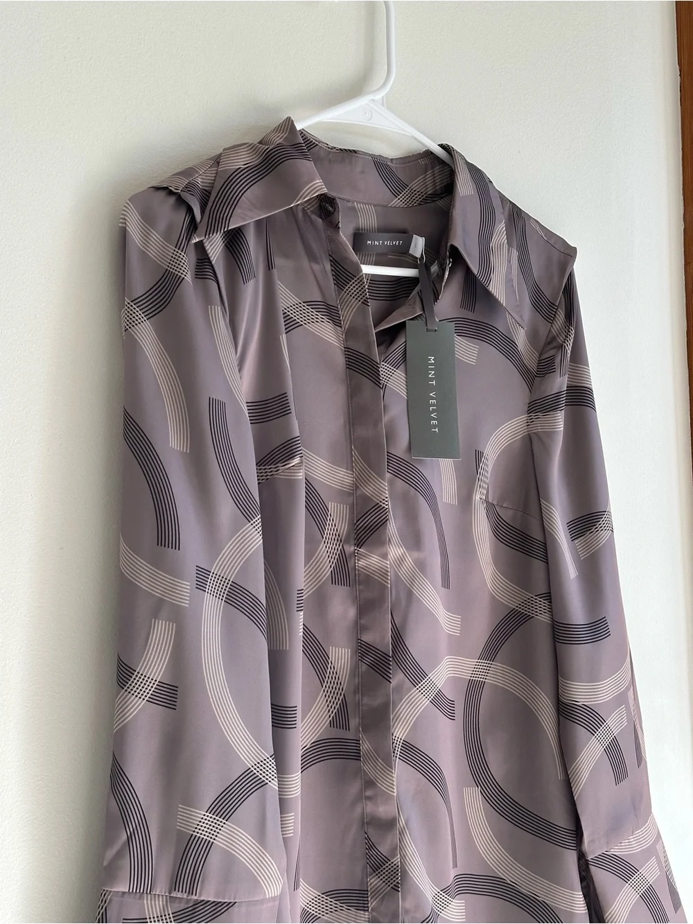 NWT Mint Velvet Remi Geo Print Shirt Size S Long Sleeve Geometric Blouse